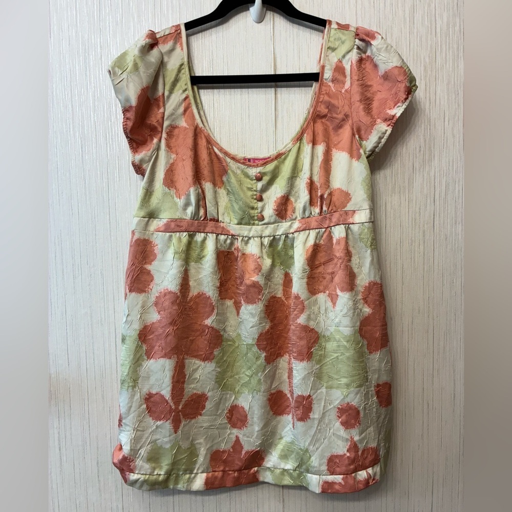 BCBGIRLS Y2K Floral‎ Babydoll Tunic Puff Sleeve Satin Top M